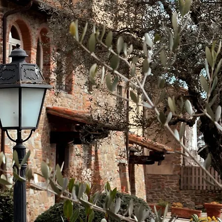 Borgo Di Erboli كافريجيليا