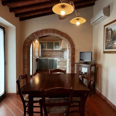 Borgo Di Erboli كافريجيليا