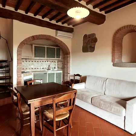 Borgo Di Erboli 4*