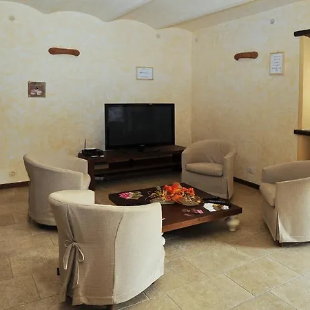 Erboli Aparthotel Cavriglia