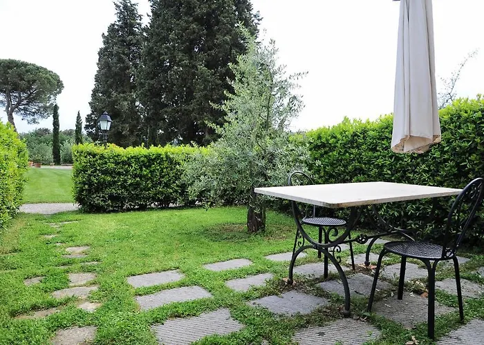 Borgo Di Erboli Aparthotel 4*