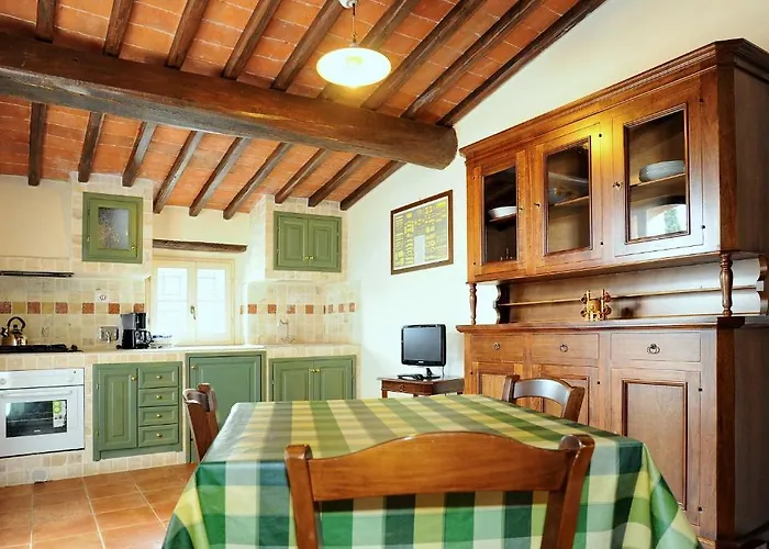 Borgo Di Erboli 4*
